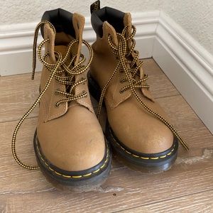 Dr Martens 939 Womens Suede Ankle Boots Tan